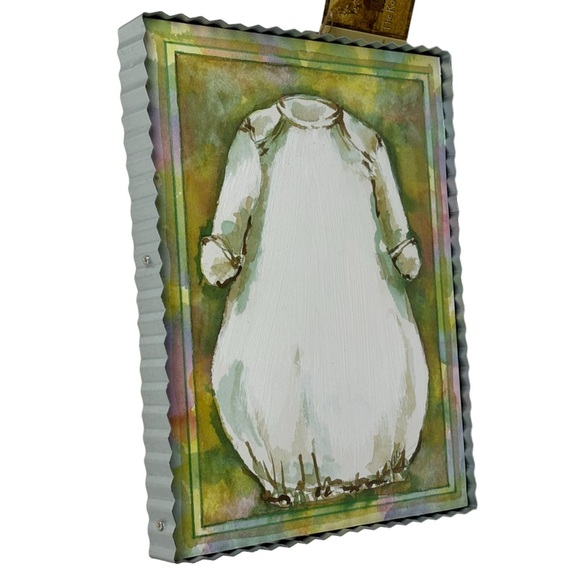 The Round Top 2018 Aluminum Frame Graphic Art 8”X10” for Nursery or Girls Room - Picture 2 of 7